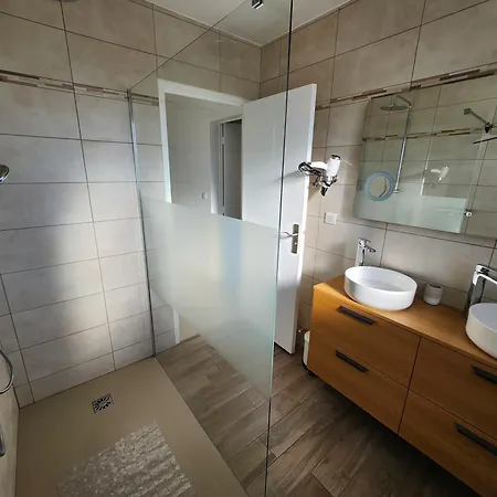Holiday home Rural Le Vendangeoir *